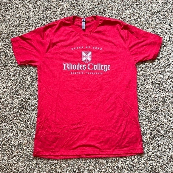 Men’s Rhodes College Red T-Shirt Class of 2028 Size L - Picture 1 of 7